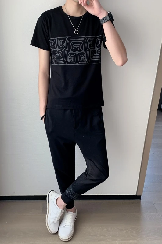 

Men Tracksuits 2 Piece Set Printed Sports Suit Tshirt + Pants Fashion Sportswear Men Casual Clothes Streetwear Plus Size M-4xl