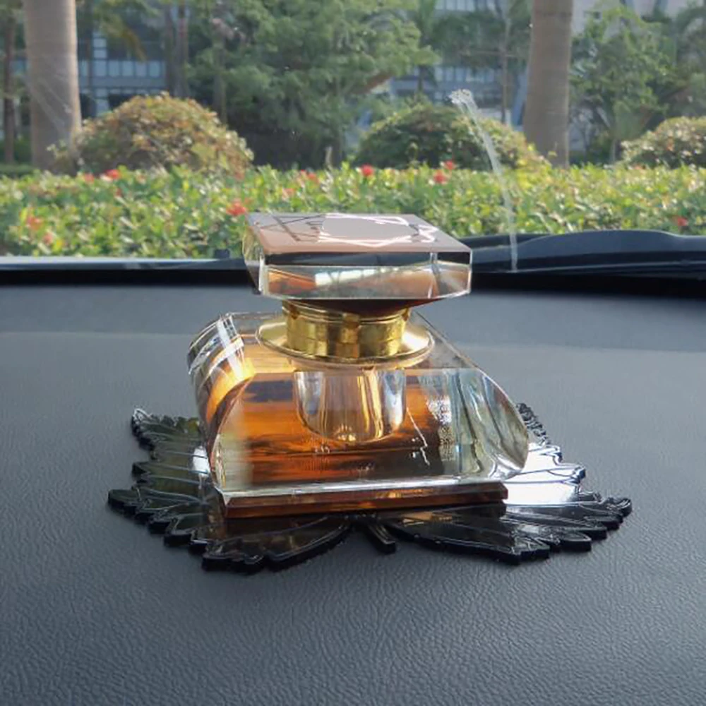 Противоскользящий коврик для автомобиля с орнаментом милое украшение приборной