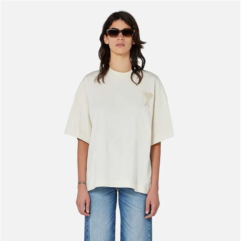 

Men T-shirt AMI Embroidery Heart T Shirt Women Loose Streetwear Cotton Tee Casual Harajuku Hip Hop Oversize Top Fashion Tshirts