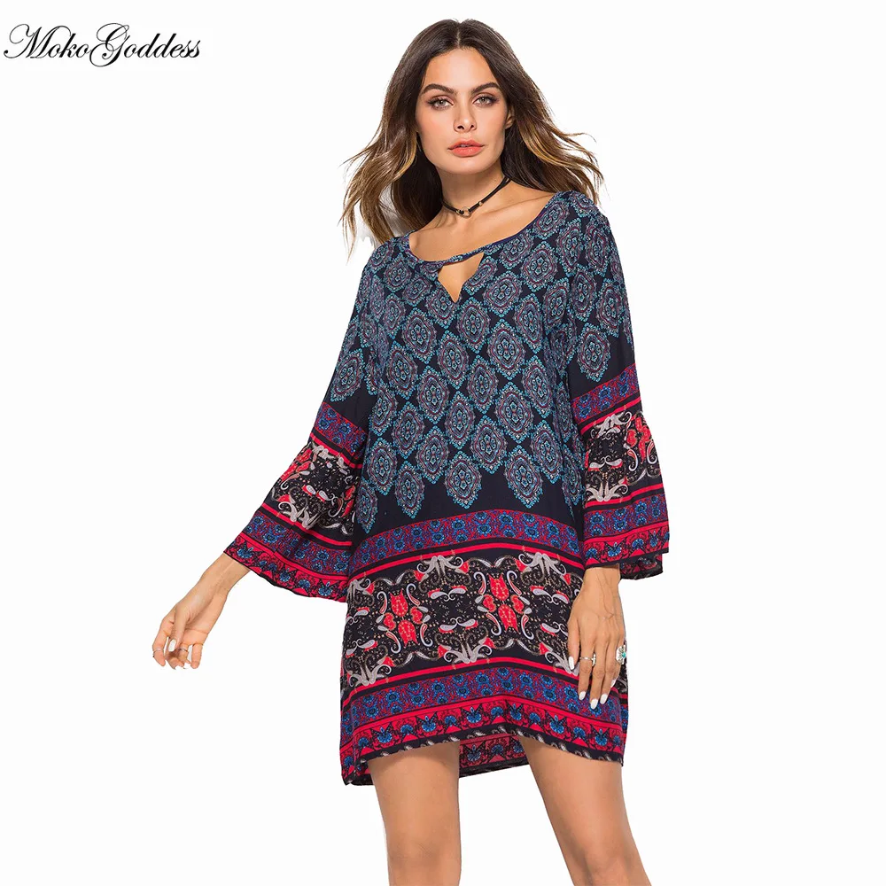 Женское мини-платье с принтом длинным рукавом и V-образным вырезом | Женская