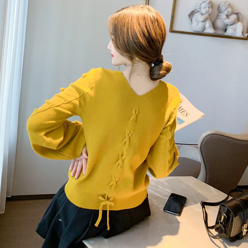

New Elegant Fashion Women V-neck Sweater Bottoming Top