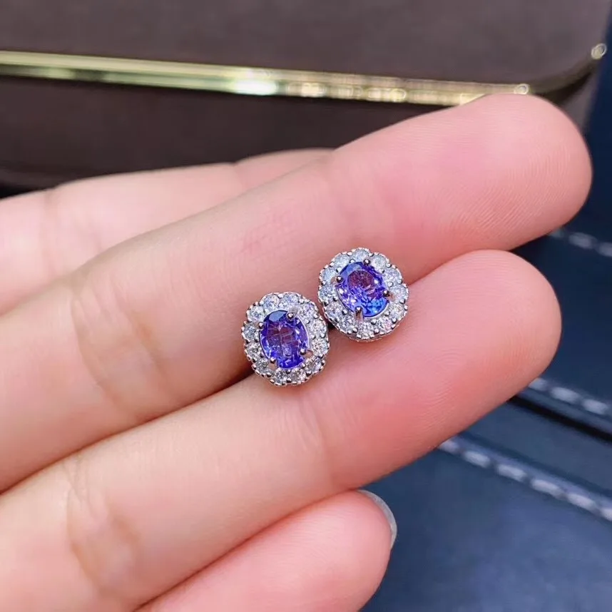 Серьги из серебра 925 пробы с натуральным танзанитом классический простой дизайн