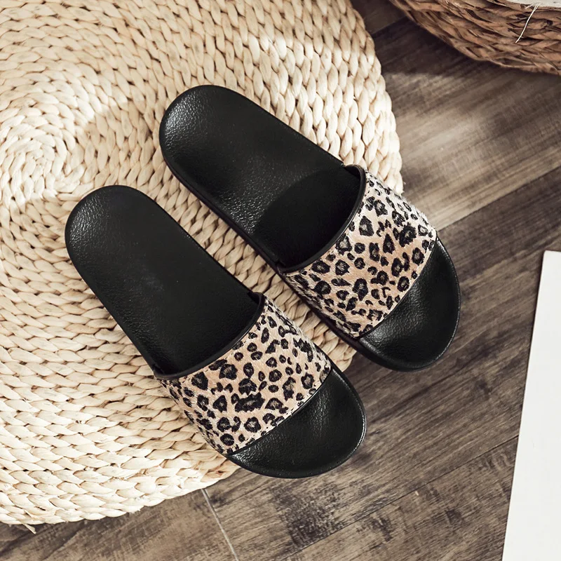 Леопардовые тропические женские домашние тапочки летние шлепанцы для ванной