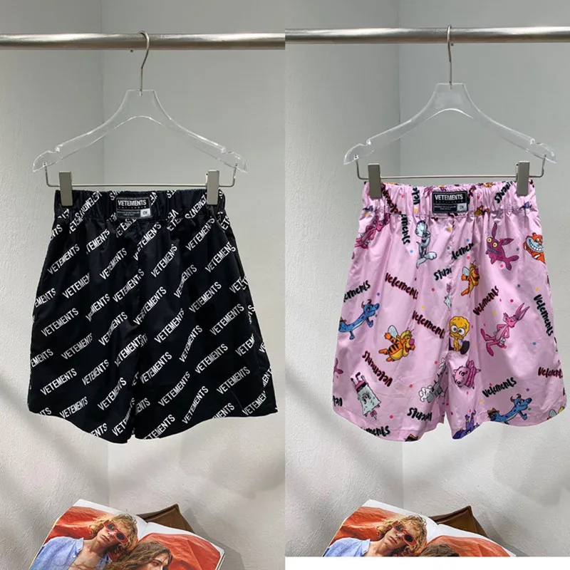 

Best Quality Vetements Cartoon Shorts Men Women Vetements Shorts Cartoon Colorful text printing VTM Pink breechcloth