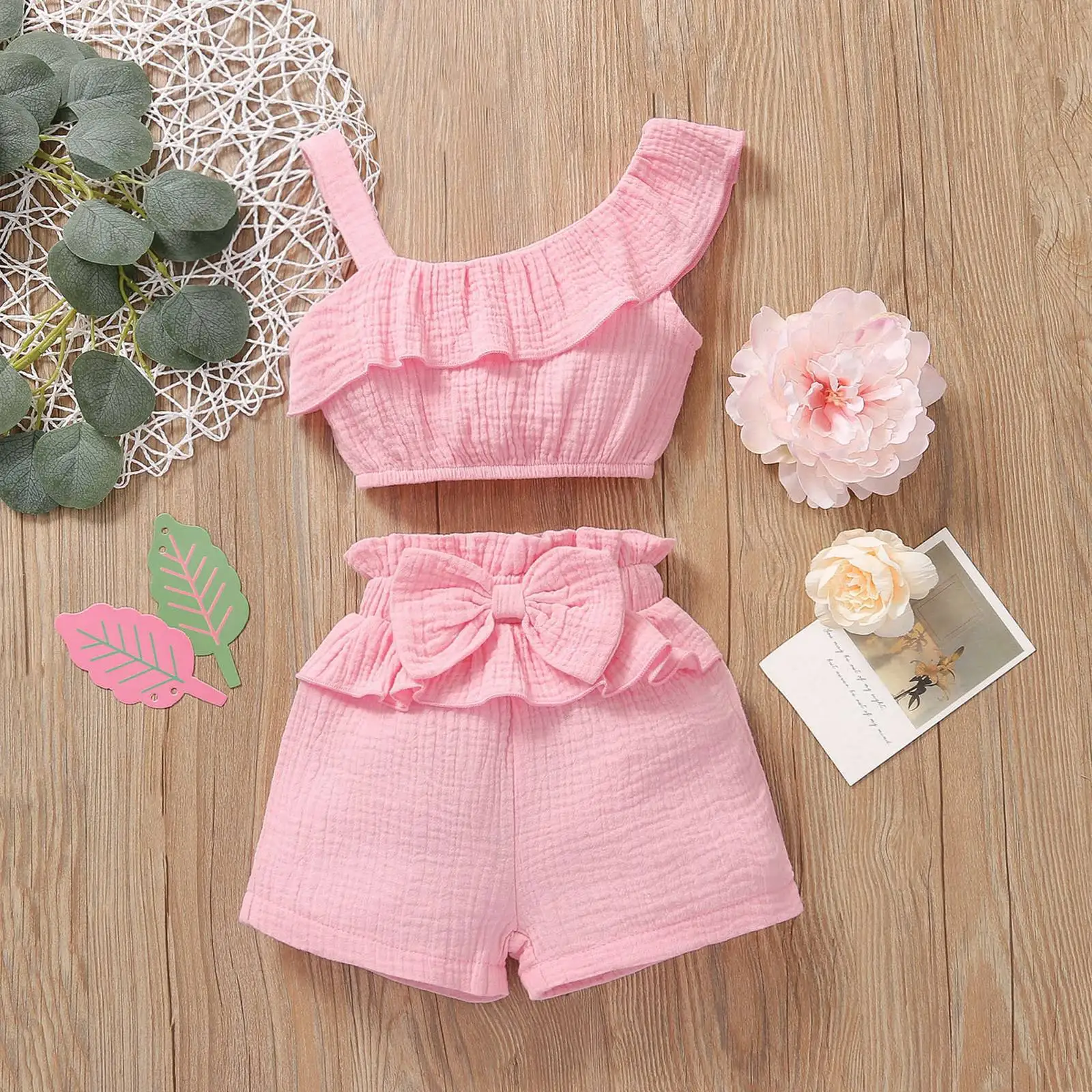 

Summer Cute Baby Girls Clothes Sets One Shoulder Ruffles Tops Big Bow Printed Shorts Headband Boutique Kids Clothing Wholesale