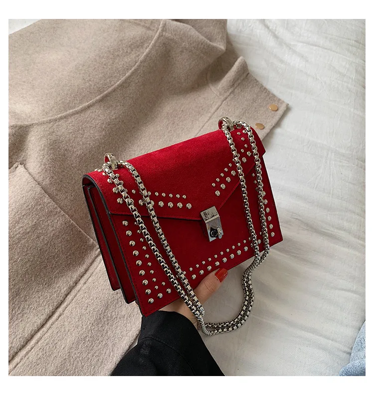 

Vintage Leather Crossbody Bags Fashion Rivet Lock Handbag Chain Small Shoulder Messenger Bag Female Flaps Handbags