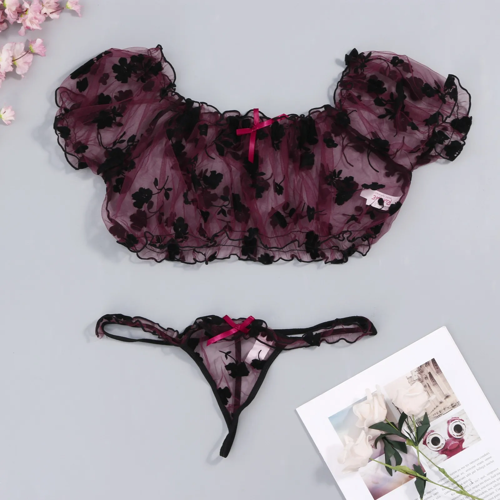 Для женщин нижнее белье женское сексуальное Комплекты стринги с цветочным