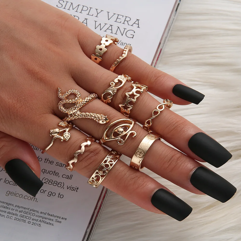 

Bohemian Creative Dripping Oil Retro Geometric Ring Full Diamond Shining Snake-shaped 11-piece Set Combination Knuckle Ring