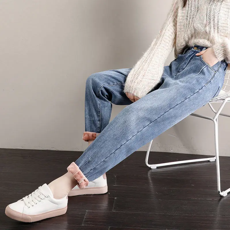 

Vintage Fleece Jeans Women's Loose High Waisted Jeans Winter Thickened Thermal Harem Pants Bleached Women Denim Distressed Jeans