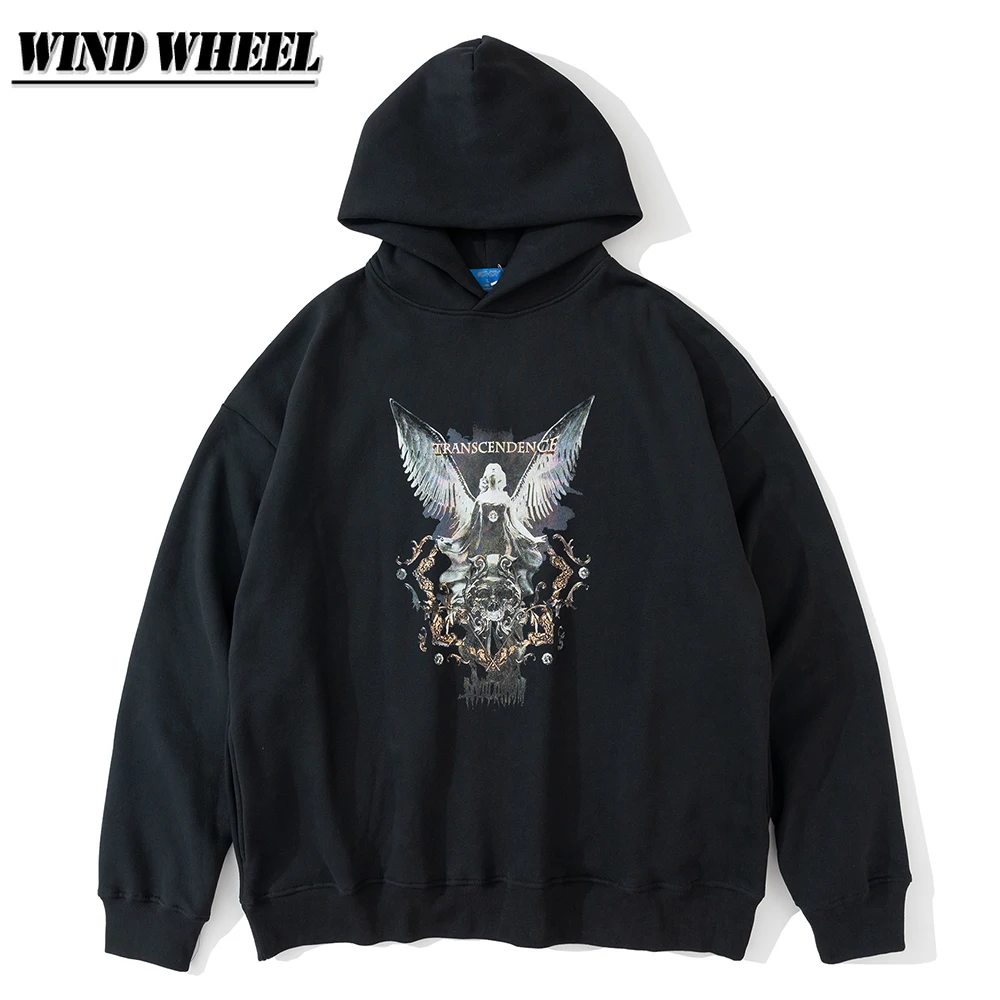 

Hoodies & Sweatshirts