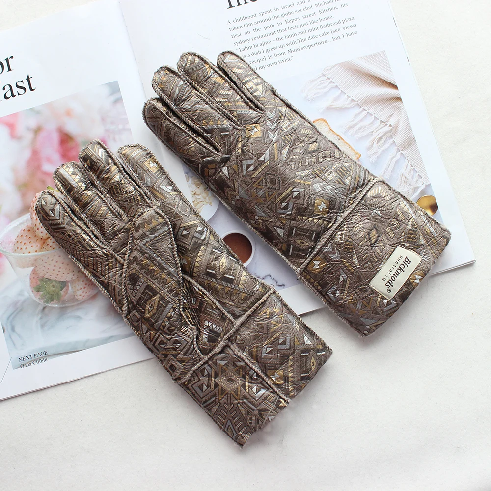 

Bickmods New Leather With Fur Gloves Four Colors Fashion Wool Lining plus Velvet Warm Winter Cold Protection Sheepskin Gloves
