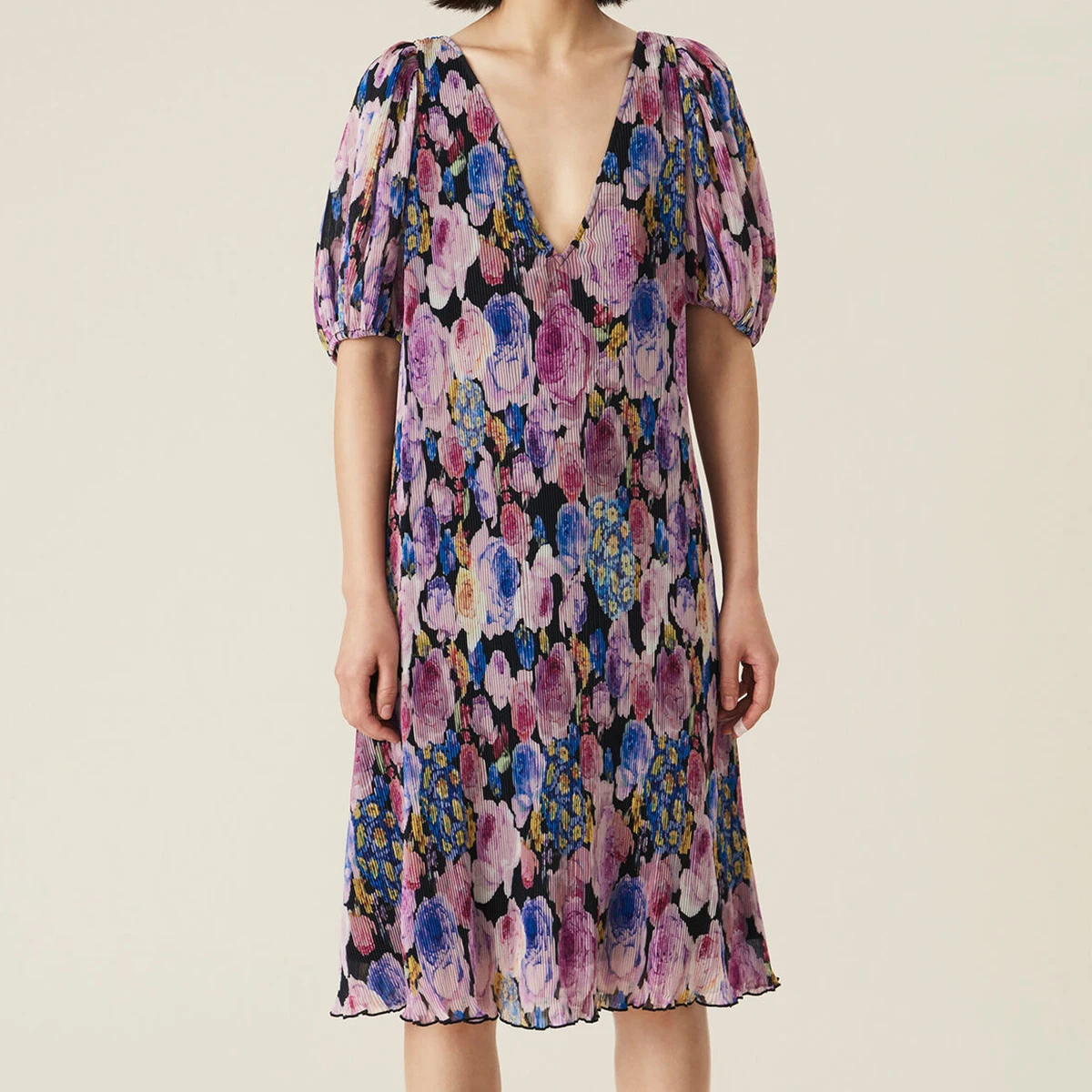 

Pleated Backless Midi Dress Short Puffed Sleeves V-neck Floral Print Sexy Dress Spring Party Vintage Elastic Fashion Loose Robes