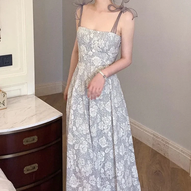 

Grey ribbon sling dress female summer 2021 new French tube top vintage A-LINE Embroidery Ankle-Length Spaghetti Strap
