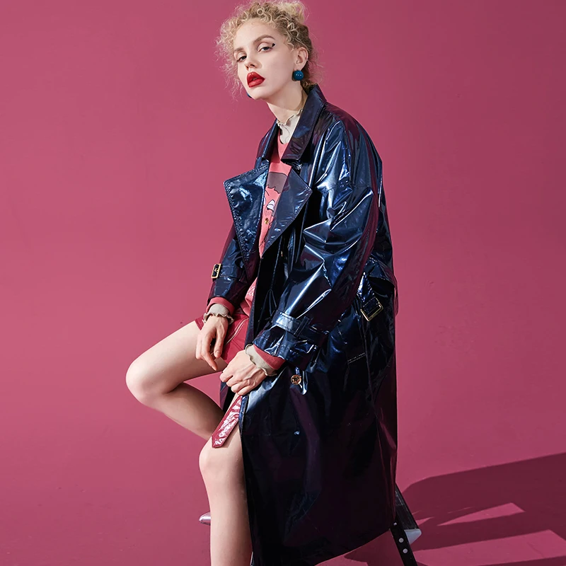 Lautaro Розовое длинное лакированное кожаное плащ для женщин с длинным рукавом