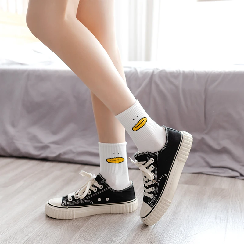 

New Kawaii White Cartoon Bear Rabbit Tube Socks Cotton Japanese Harajuku Funny Soft Fashion Happy Cute Casual Girls Women Socks