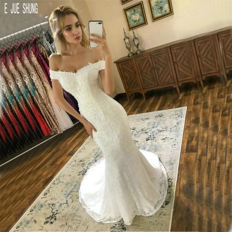 

E JUE SHUNG Glitter Lace Mermaid Wedding Dresses Off The Shoulder V Neck Lace Up Back White Bridal Dresses Vestido de noiva