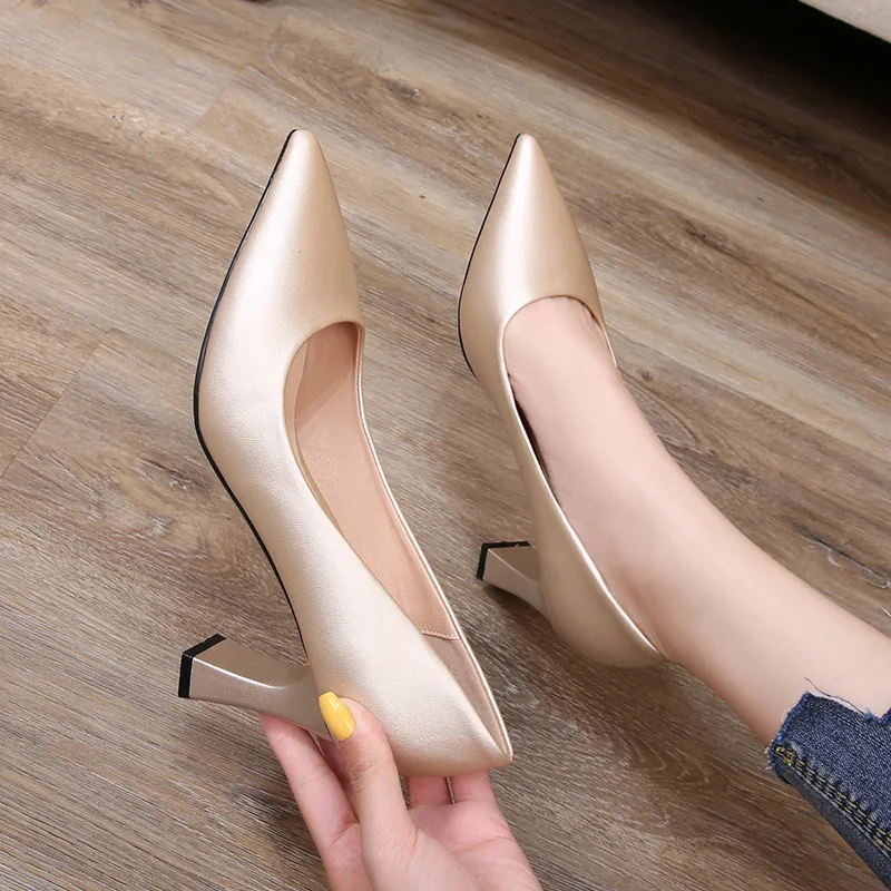 Hot Sale 2022 White Black Red Gold High Heels Shoes Women Fashion Pointed Toe Office Party Work Dress Pumps Big Size 34-43 E0000