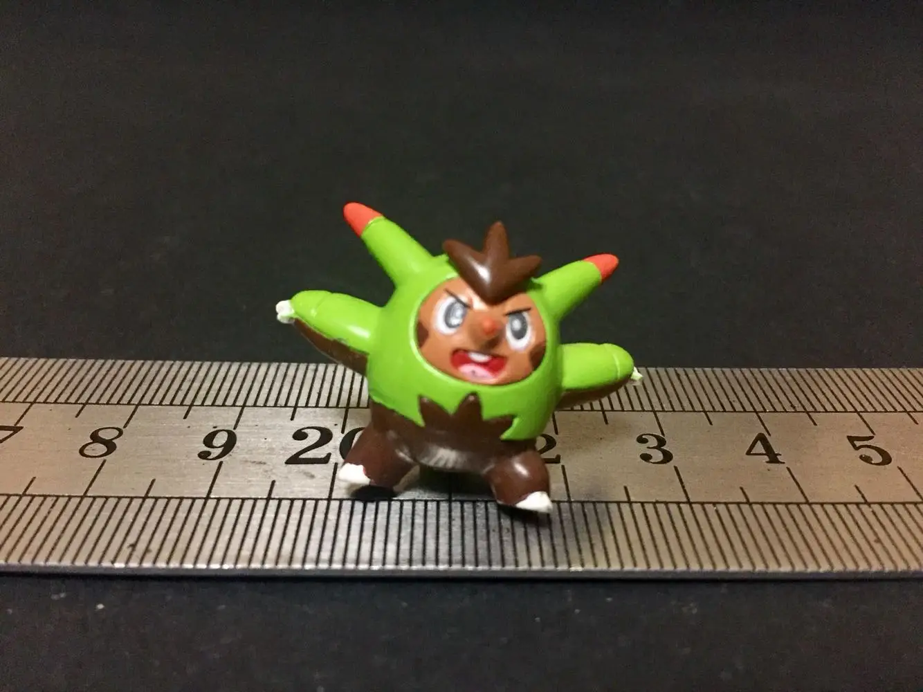 TOMY Покемон экшн-фигурка кукла маленькая толстые Chespin редкая модель игрушка |