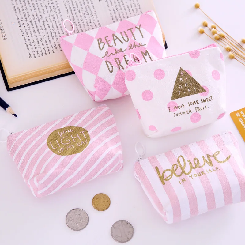

Coin Purses Small Fresh Casual Coin Wallet Lady Mini Purse Animal Zipper Cartoon Earphone Key Money Storage Bag