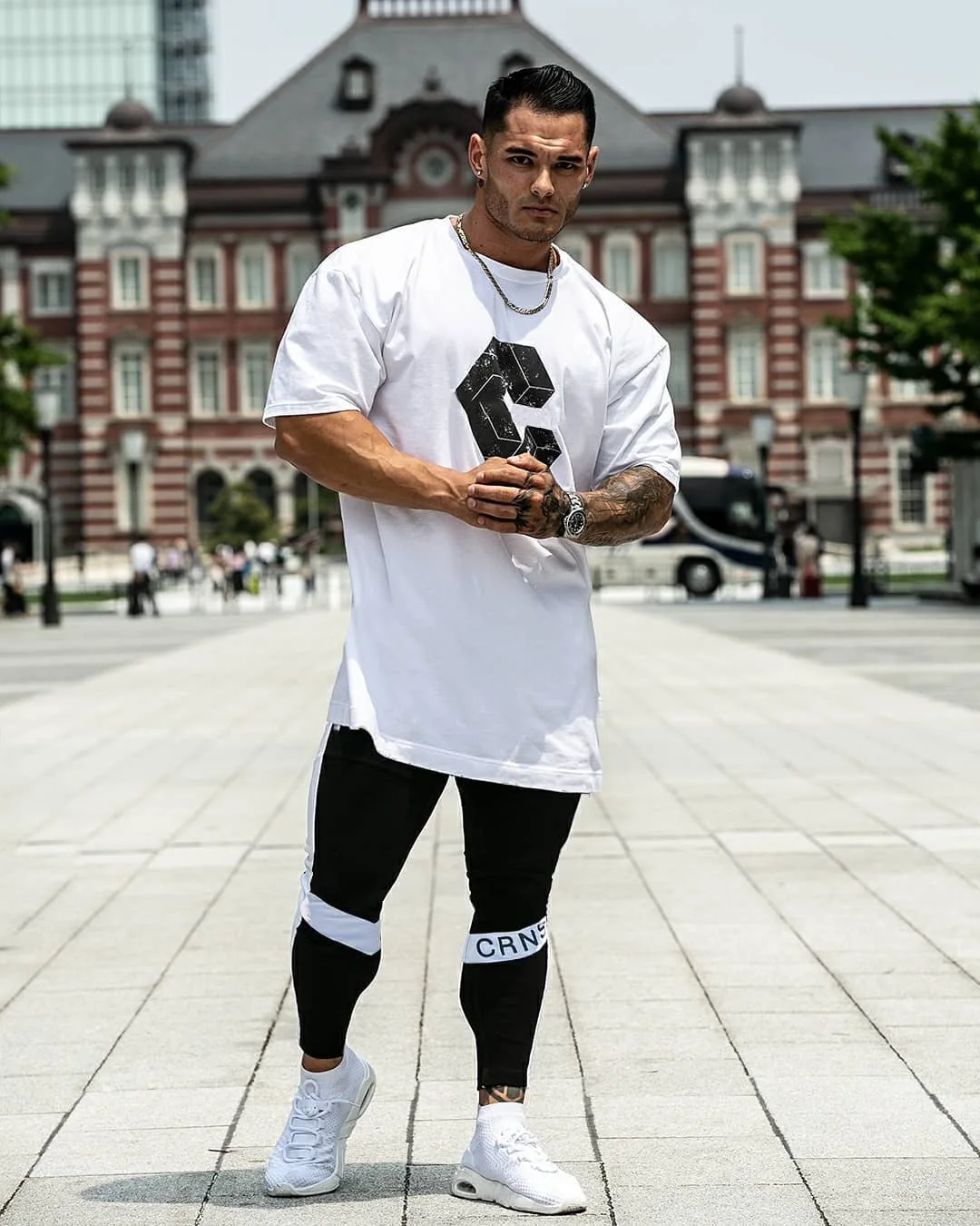 Повседневные спортивные брюки Мужские Jogger Спортивные штаны тренажеры фитнес тренировки Брендовые брюки мужские осенние модные хлопковые спортивные штаны