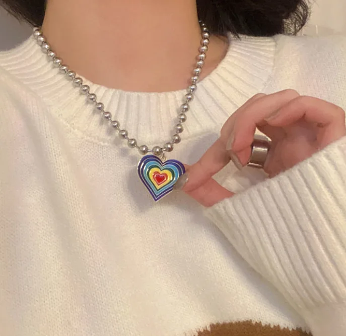 

WANGAIYAO Rainbow Love Necklace Geometric Alloy Color Love Long Sweater Chain New Fashion Temperament Clavicle Chain Women