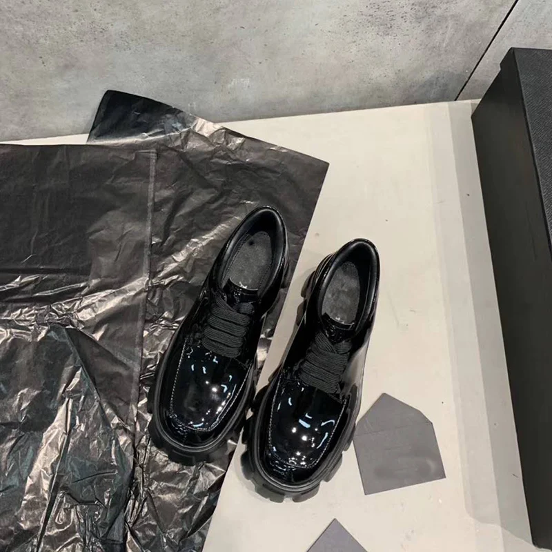 

vallu 2020 new thick-soled fashion simple high-gloss patent leather lace-up casual all-match women's shoes