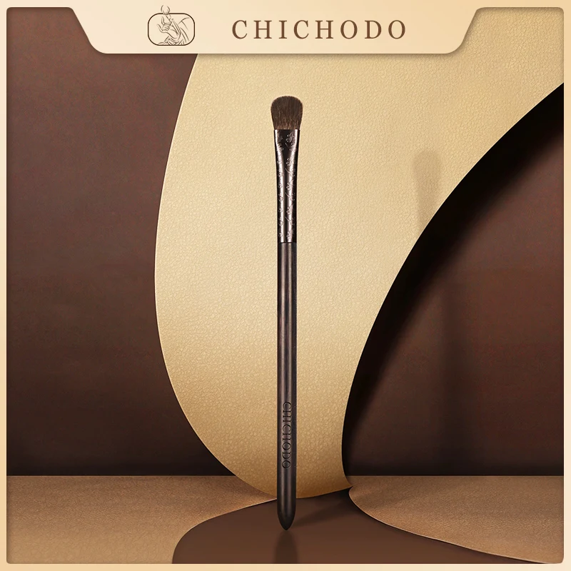 

CHICHODO Makeup Brush-2021 New Luxurious Carved Ebony Animal Hair Series-Pony&Goat Hair Eyeshadow Brush-beauty pen-make up-E119