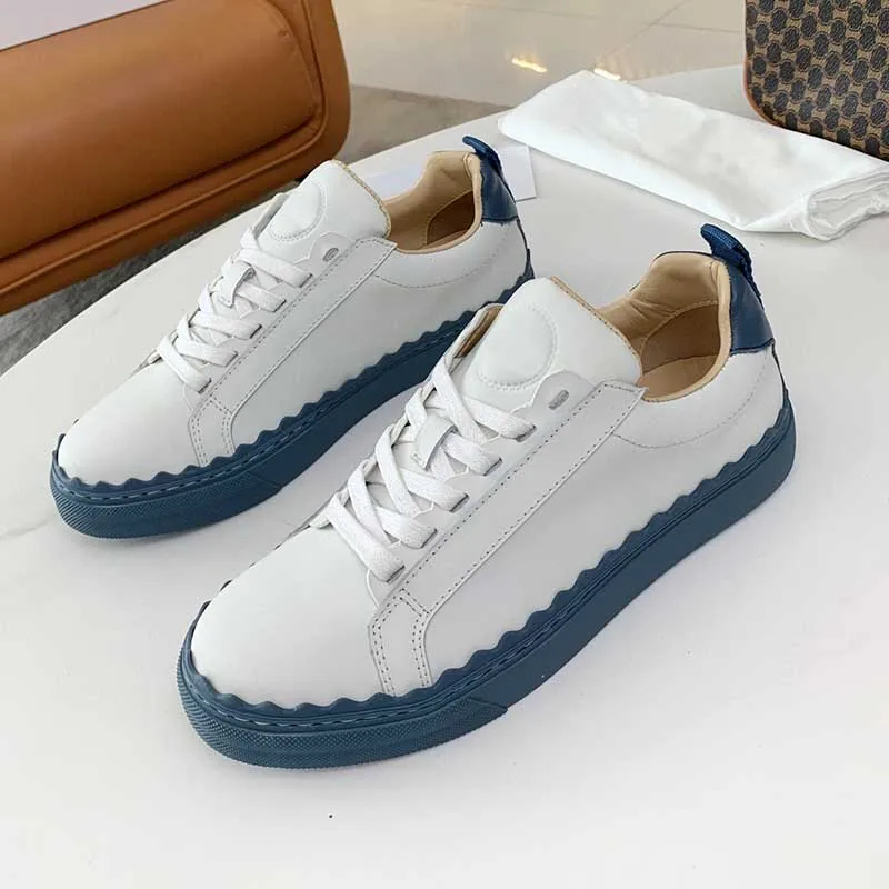 

Кроссовки женские усовершенствованные, натуральная кожа, плоская платформа, удобные белые, на шнуровке, с волнистыми краями, Повседневная п...