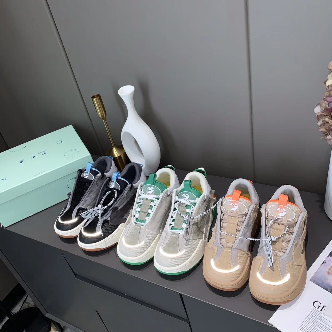 

Men Women Trendy Shoes2021 Luxury Brand Designers Arrow Chunky Sneakers reflected light White Street Fashion Off Shoe Size 35-45