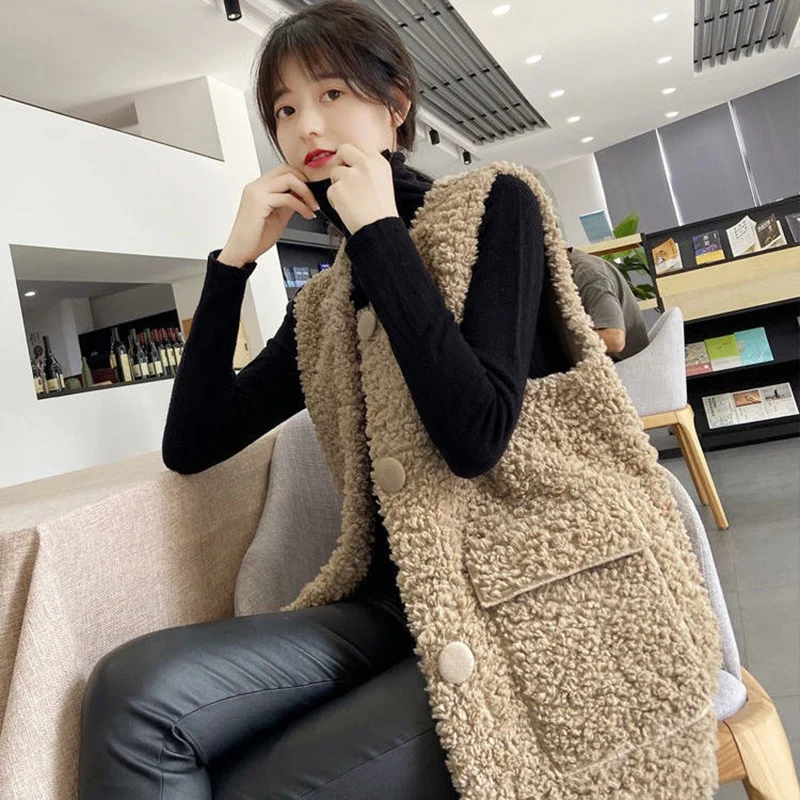 

Women Autumn New Lamb Hair Vest Popular Fur One-piece Waistcoat Ladies Outer Wear Short Sleeveless Warm Vest Female Clothes