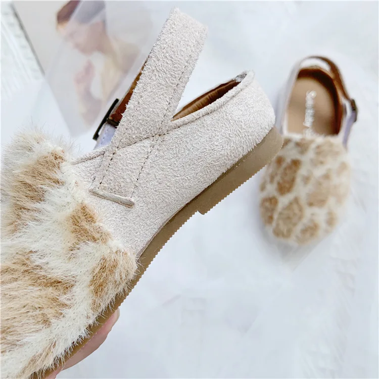 Кожаная обувь для девочек; обувь принцессы с мягкой подошвой; Новинка осени года; детская обувь с леопардовым принтом; домашние тапочки для малышей