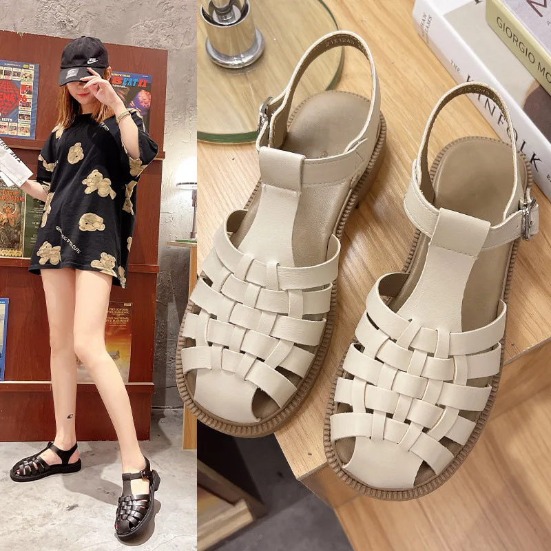 

2021 New Women Patent Leather Shoes Summer Sandals Buckle Strap Hollow Out Beach Sandals Cool Ladies Footwear Size 36-40