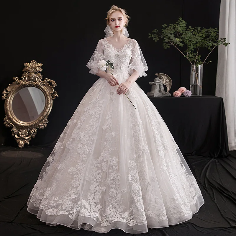 

Wedding Dress V-Neck Mesh Sleeve Backless Bridal Dresses Classical Fantasy Princess Appliques Lace Gowns New Female