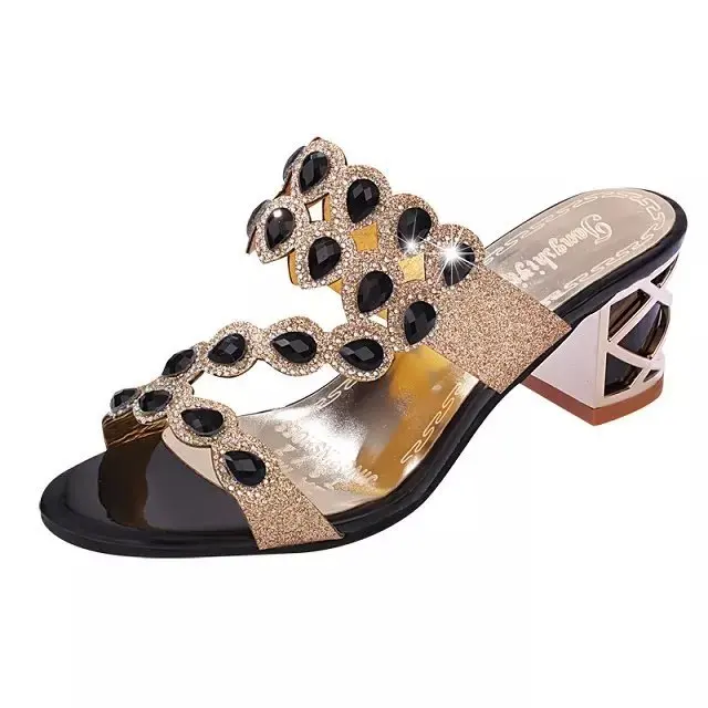 

Summer new women's shoes diamond middle heel square heel color diamond sandals fashion women's slippers Korean women's slippers