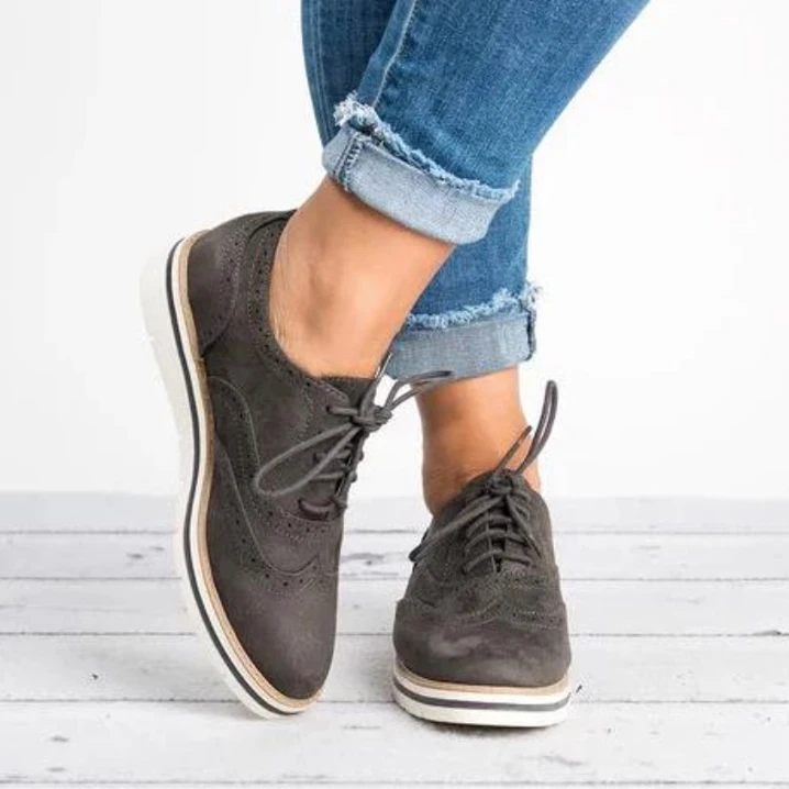 New large size classic Sneakers Womens Flat casualShoes Casual Breathable Shoes Female Soft Leather Flats Ladies Sneakers