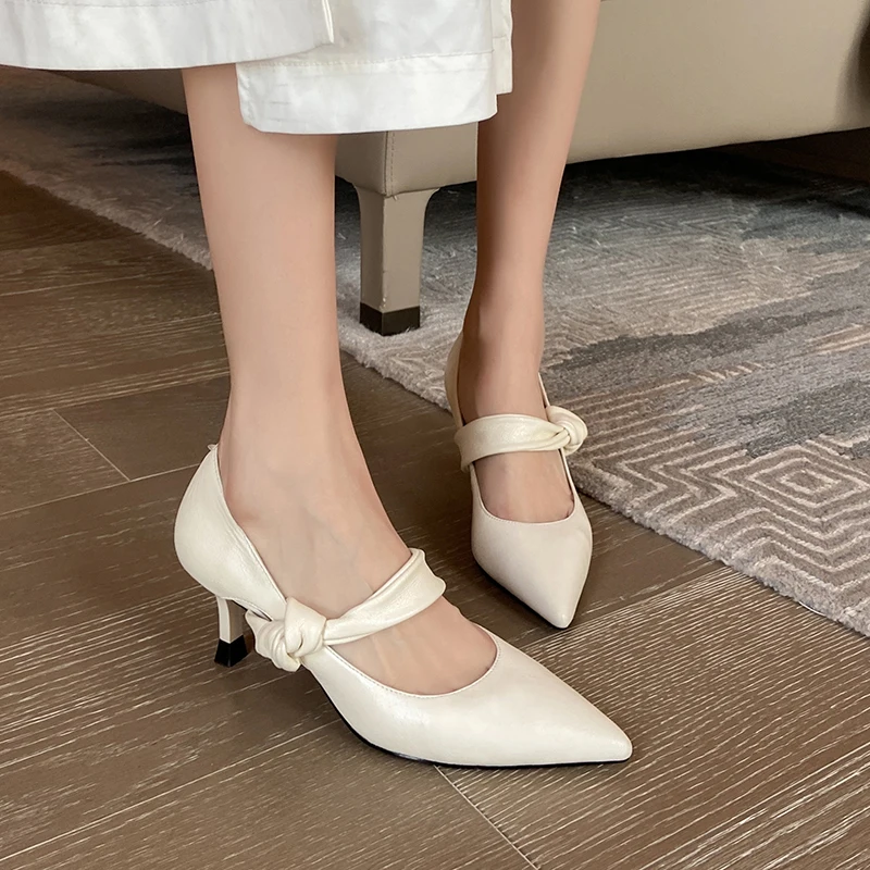 

Retro Genuine Leather Buttoned Sandals Woman Elegant Summer Autumn High Heels Pumps Quality Party Casual Shoes Woman