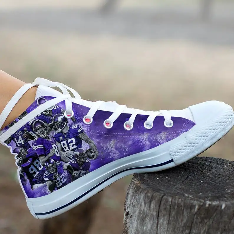 

Minnesota Fashion Hi Tops, American Football Vikings Custom Painted Shoes Mens Womens Designer Sneakers Casual Canvas Shoes