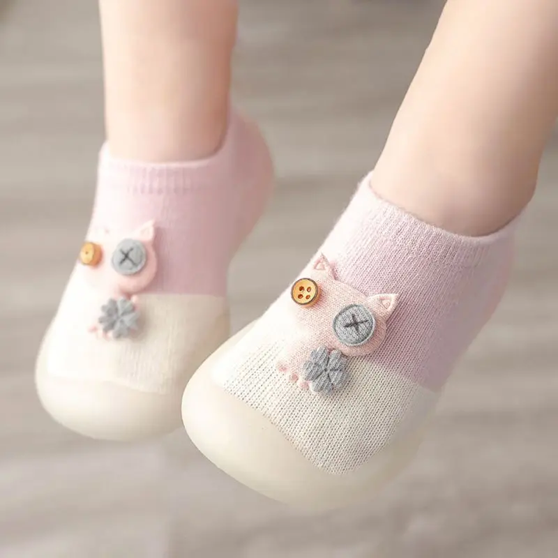 Осенние носки тапочки для новорожденных милые Нескользящие с резиновой мягкой