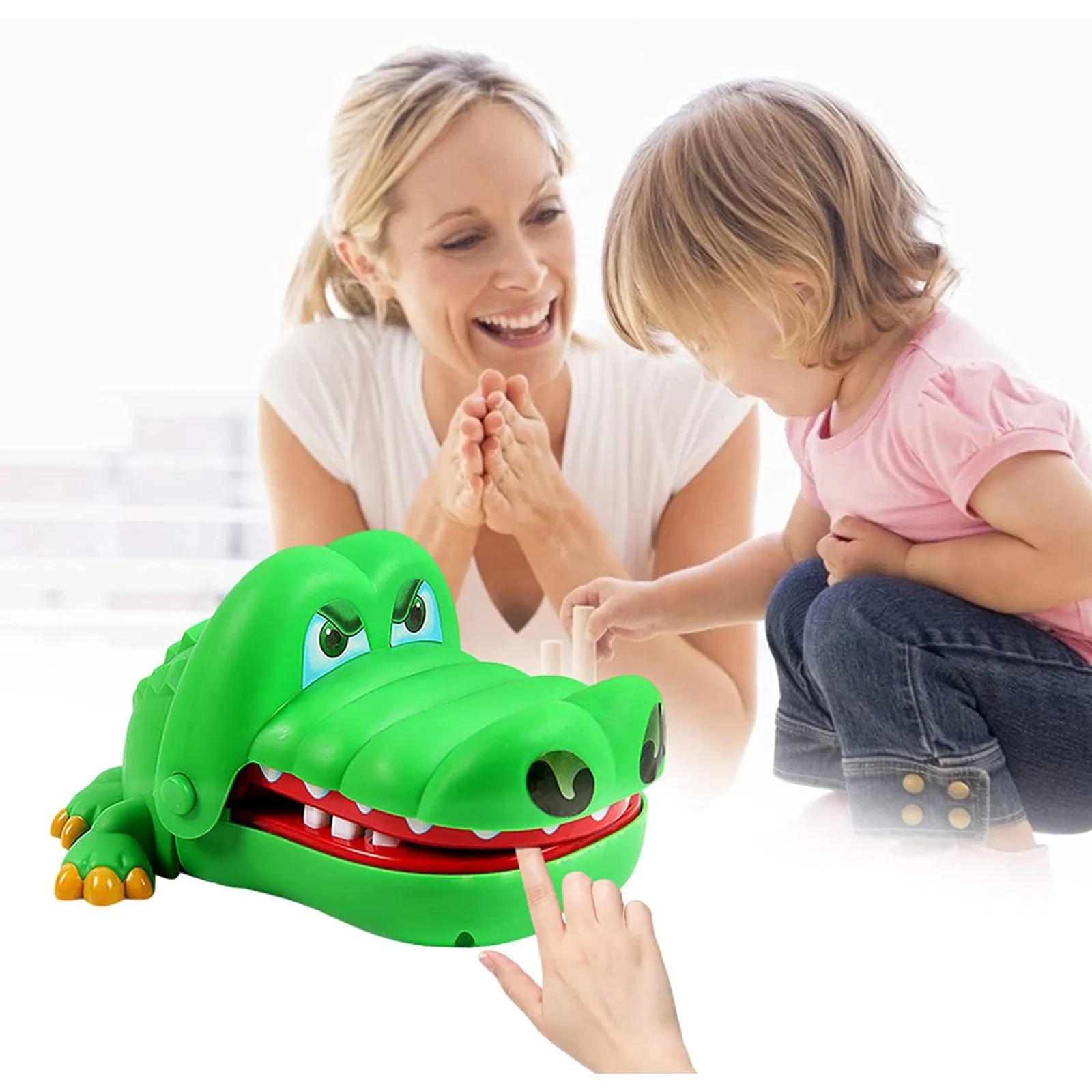 Забавный бульдог Акула крокодил Рот дантист кусание пальцев игра пиратское