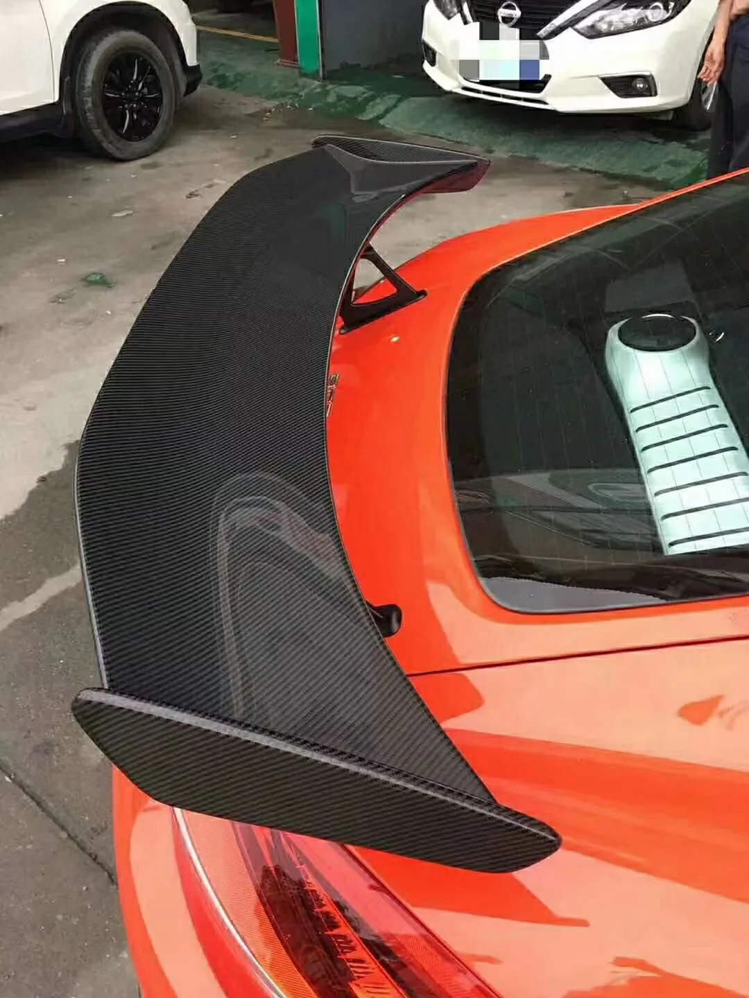 Подходит для cayman boxster 987-718-981 перфорированный задний хвостовик из углеродного