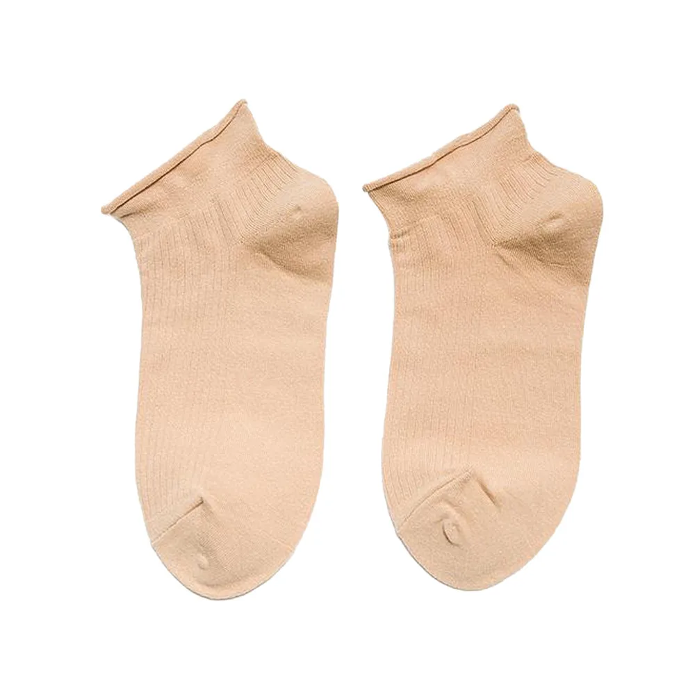 

New arrival in 2019 socks Casual Ladies Fashion Short Cotton Socks New Candy Color Ladies high quality funny absorbent Sock Y724