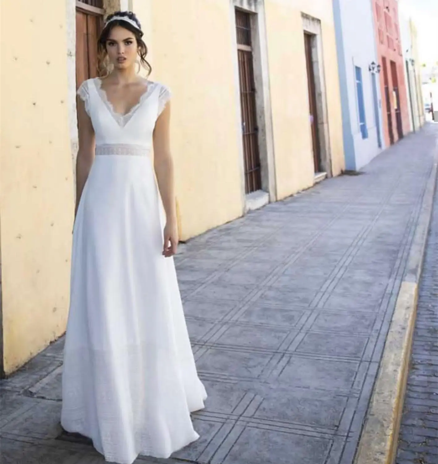 

2021 Charming Wedding Dress A-Line Deep V-Neck Lace Appliques Sashes Tank Satin Floor Length Formal Bridal Gowns Custom Made