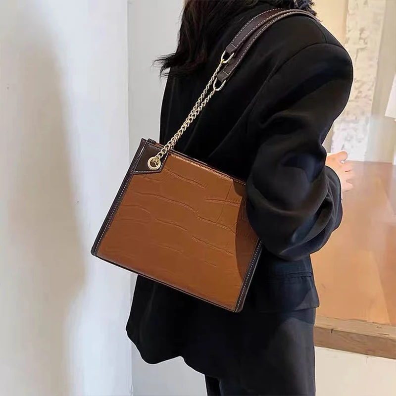 

Classic Retro Shoulder Bag For Women's PU Leather Crocodile Pattern Handbags Female Zipper Casual Phone Sachet Top-Handle Bags