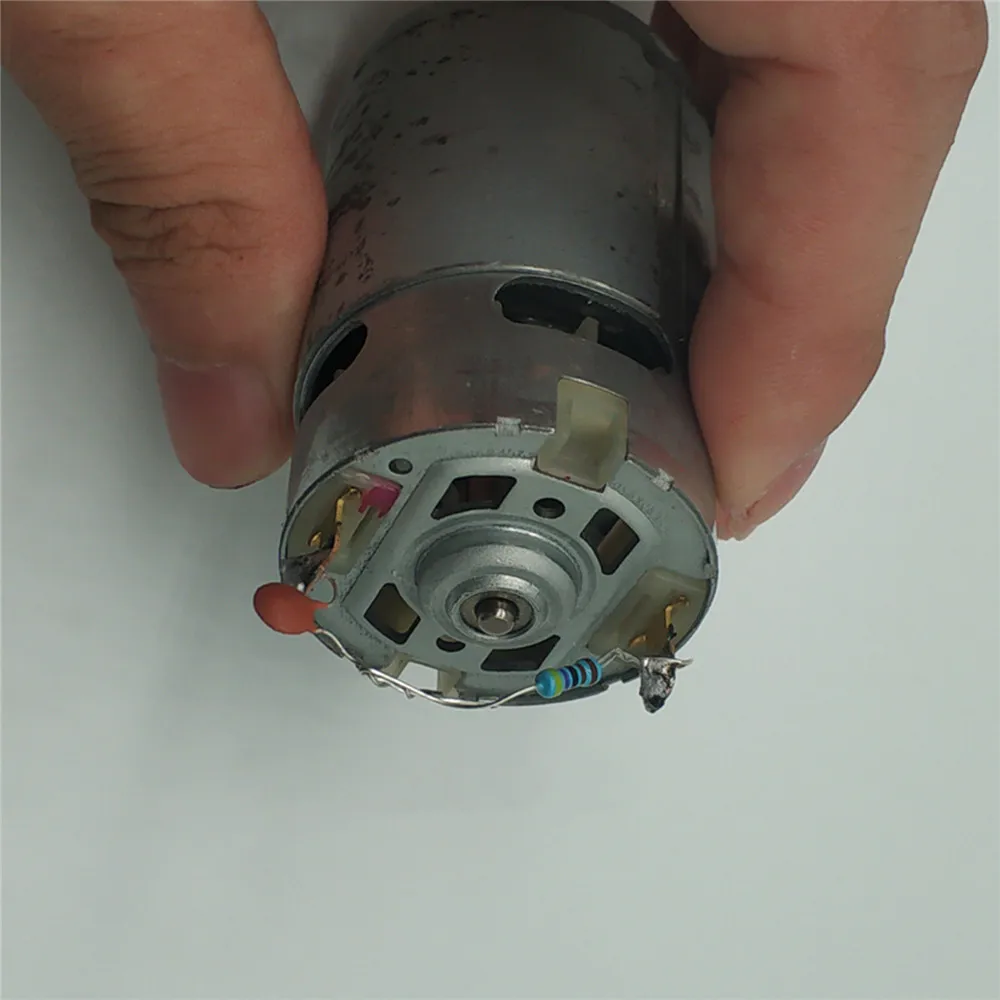 Профессиональный пульт дистанционного управления с двумя двигателями одной