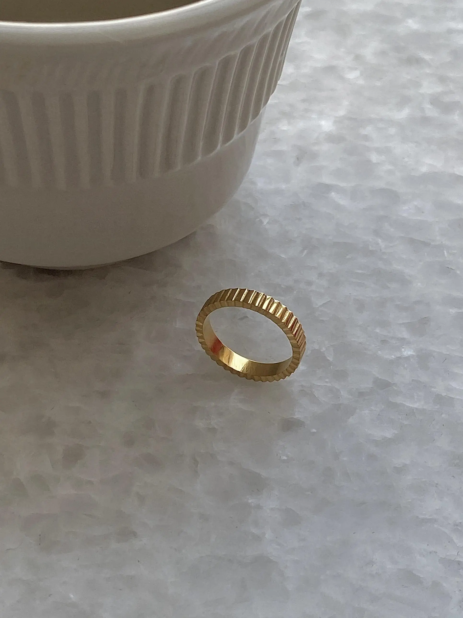 

New Custom High Quality Stainless Steel Gold Plated Simple Slip Luxury Pinky Fashion Washable Ring For Women