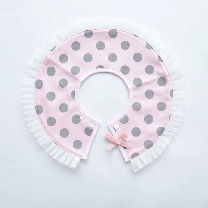 

Baby Bibs Lace Fake Collar bowknot Girls Bibs Retro Saliva Towel Apron Towel Kids Toddler Dinner Feeding Bandana Bibs
