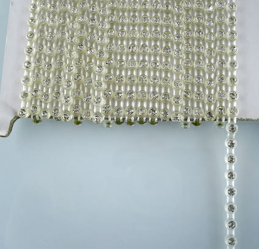 Diy SS12 класса прозрачные кристаллы стеклянные камни 3 мм Стразы пластиковая чашка