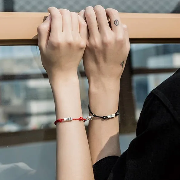 

2pcs Couple Bracelets Magnet Attract Each Other Creative Couple Lover Bracelet Pendants Bracelet Jewelry Lover Christmas Gift