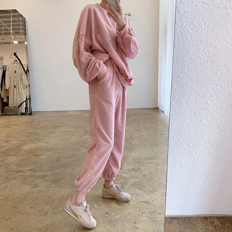

2020 autumn winter fashion solid color women's long-sleeved casual loose all-match pullover sweater and feet casual pants suit