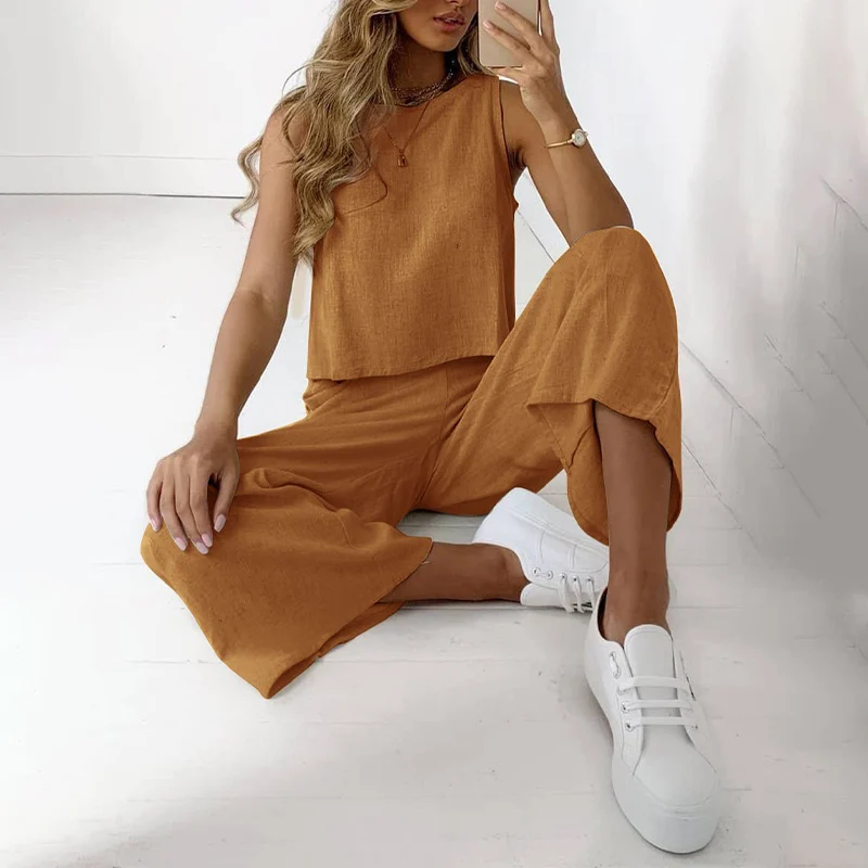 Комплект женский из двух предметов однотонная блузка майка и широкие штаны